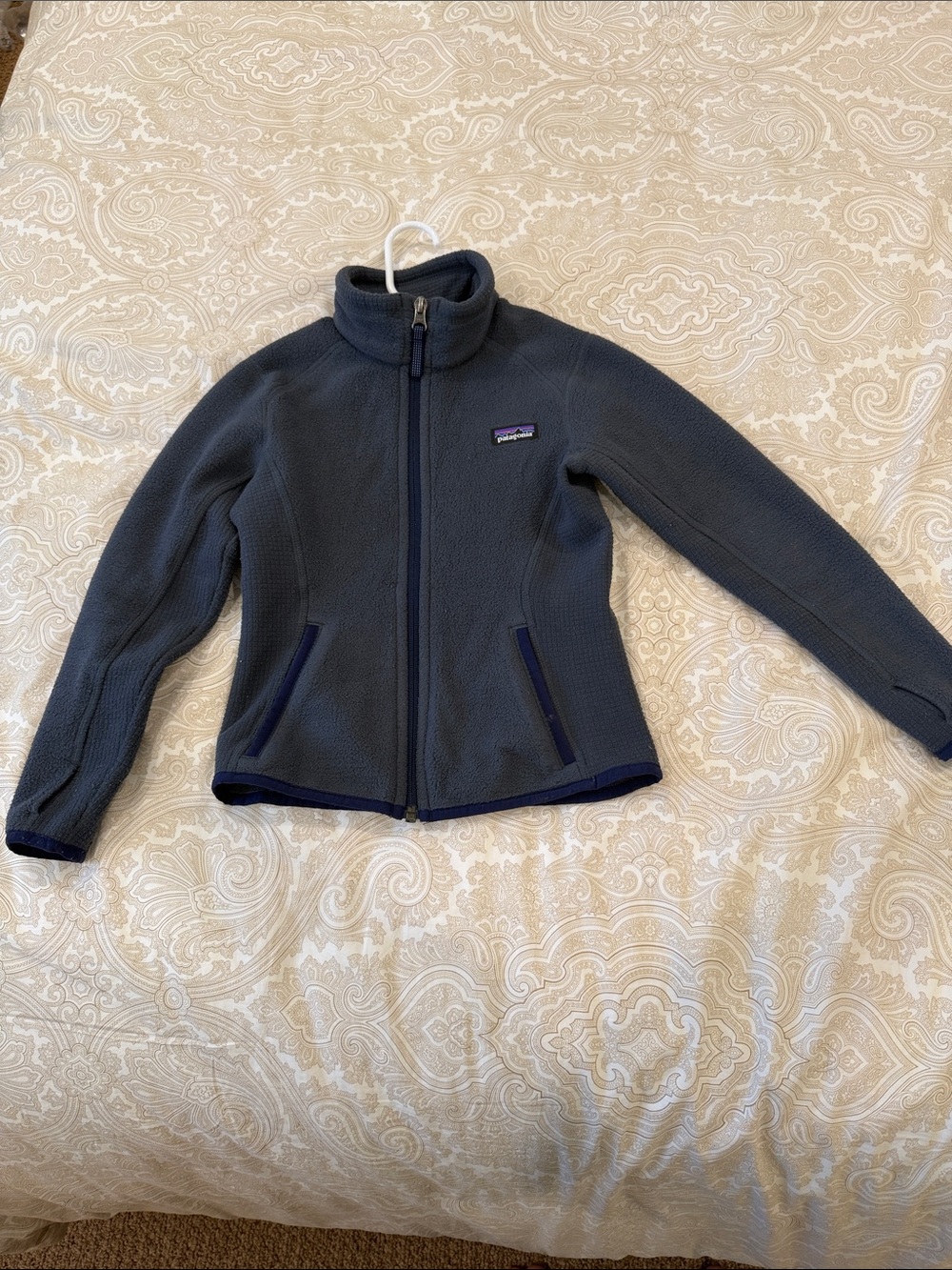 Patagonia Kids Full-Zip Fleece Jacket in Charcoal Gray